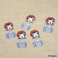 Ecusson La Parisienne 68 mm  Ecusson à thermocoller 68 x 34 mm