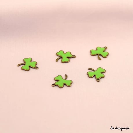 Perle Toquade tréfle | Perle 15 mm