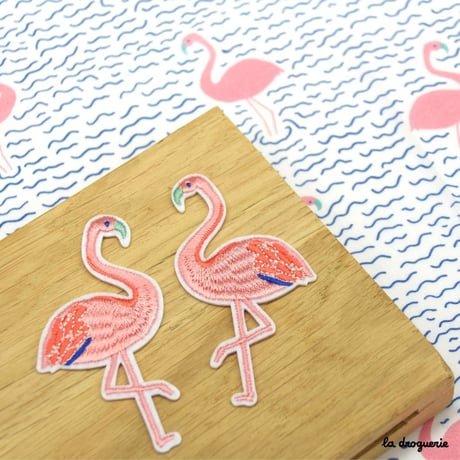 Ecusson “Ballet de flamant rose”  80×42mm