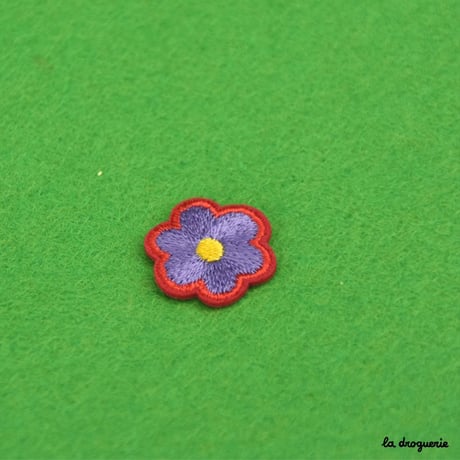 Ecusson “Good vibrations fleur” 18 mm