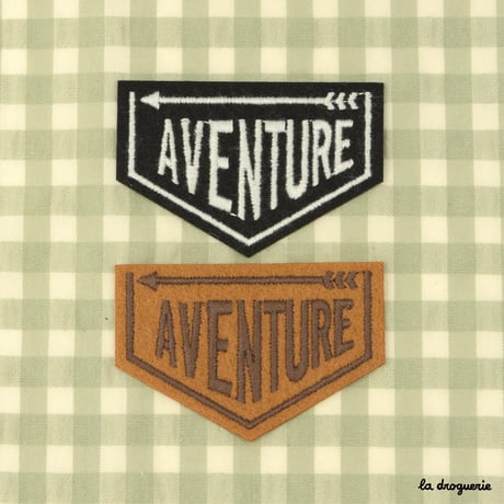 Ecusson Feutre Aventure 65 mm | Ecusson à thermocoller 65×41 mm