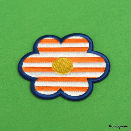 Ecusson “Good vibrations fleur” 82 mm