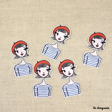 Ecusson La Parisienne 68 mm  Ecusson à thermocoller 68 x 34 mm