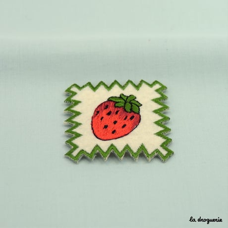 Ecusson en feutre « timbre fruits »