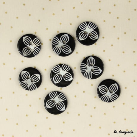 Bouton « Pétale gravé pion » 22 mm