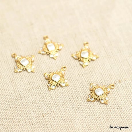 Perle Allure galante croix | Perle 22 x 20 mm