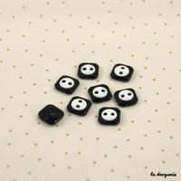 Bouton « Réglisse petit dôme » 13 mm