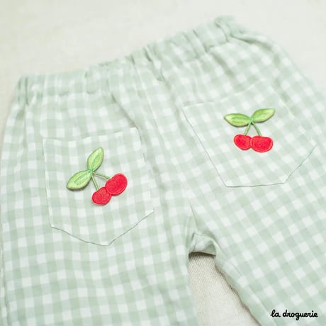 Ecusson Agrément fruit cerise | Ecusson á thermocoller 40x38 mm