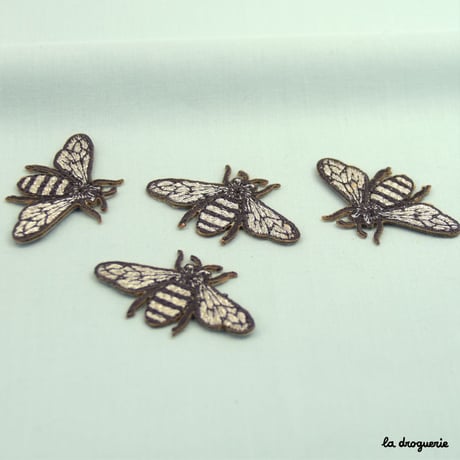 Ecusson « Faste abeille »