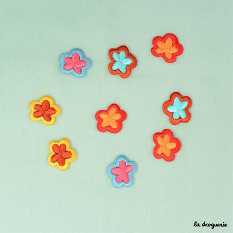 Ecusson « Folk fleurette »