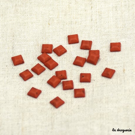 Perle Wayapi cabochon carré | Perle 6 mm