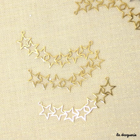Perle Allure 7 étoiles en ribambelle | Perle 53x12 mm