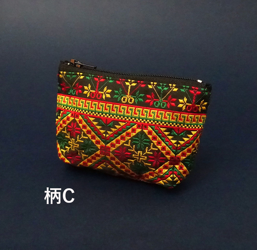 台湾　民族　装飾品 ヴィンテージ 台湾製 民族衣装 女性人形 置物の通販 by