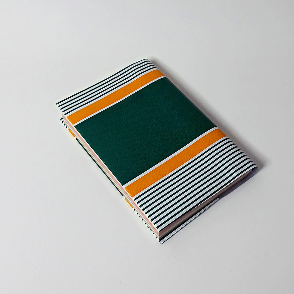 台湾のテント生地で作ったブックカバー(A5サイズ) | HaoChi Books 台湾のテント生地で作ったブックカバー(A5サイズ) | HaoChi Books