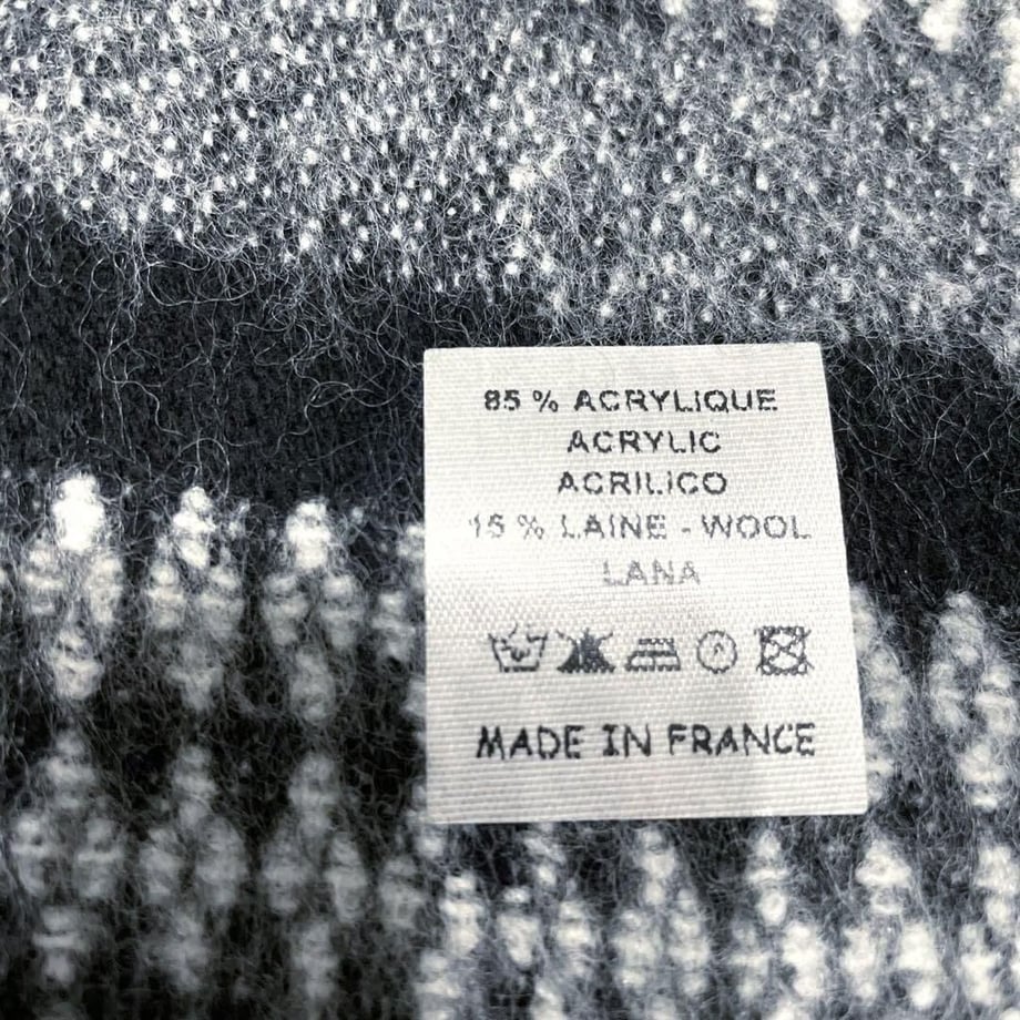 652ddfcb9797c706609d7631