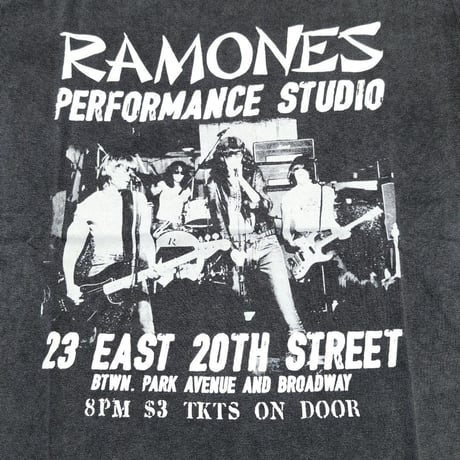 RAMONES ラモーンズ Tシャツ バンドTシャツ チャコールグレー EAST VILLAGE S/S TEE STONE WASH