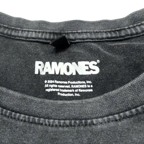 RAMONES ラモーンズ Tシャツ バンドTシャツ チャコールグレー EAST VILLAGE S/S TEE STONE WASH