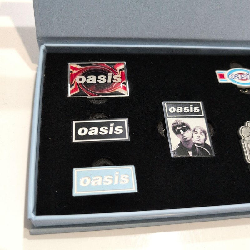 OASIS オアシス ピンバッヂ セット バンド小物 Logos PIN BADGE SET