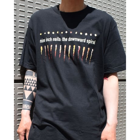 NINE INCH NAILS ナインインチネイルズ Tシャツ バンドTシャツ ブラック DOWNWARD SPIRAL S/S TEE