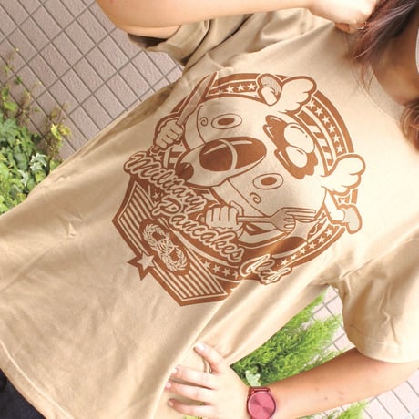 軍事パンケーキ部Tシャツ（デザートカーキ）