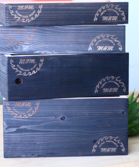 MULCH BOX MASSES×M&M