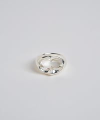OVAL RING