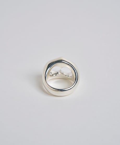 OVAL RING