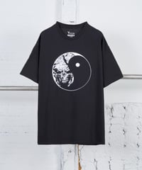 ROUND BODY SHORT SLV E / YIN YANG