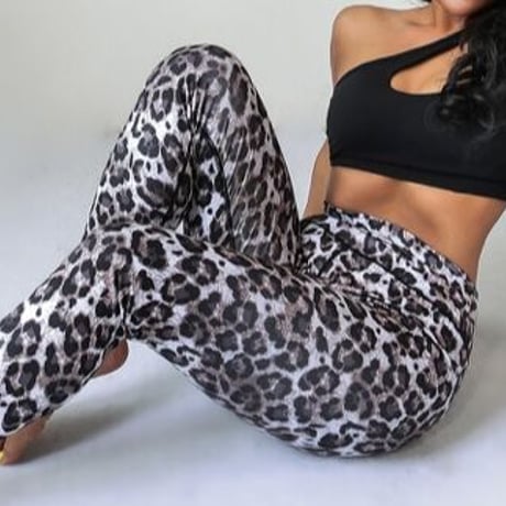 leopard pattern pants (1 color)