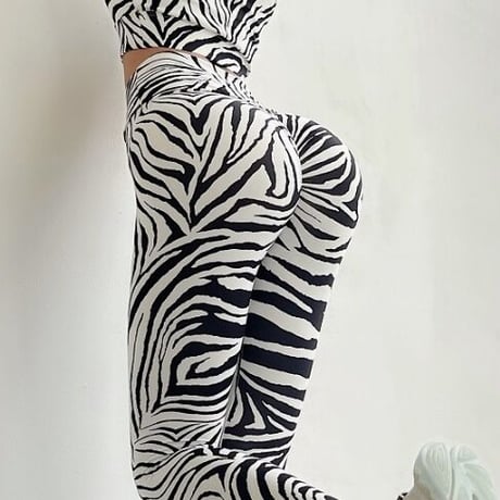 zebra pattern pants (1 color)