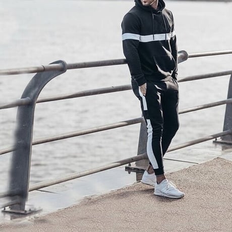 bustline sweatshirt (1 color)