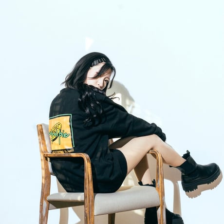 SWEATSHIRT（BLACK）