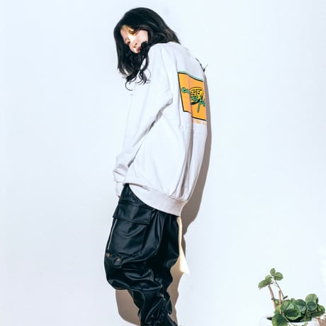 SWEATSHIRT（WHITE）