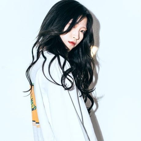 SWEATSHIRT（WHITE）