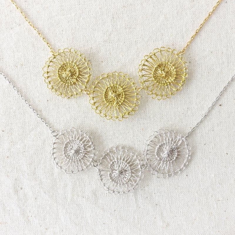 アクセサリー Kiki 糸のモチーフネックレス｜kiki ＃ゴールド〔受注制作〕 | いとまとふ