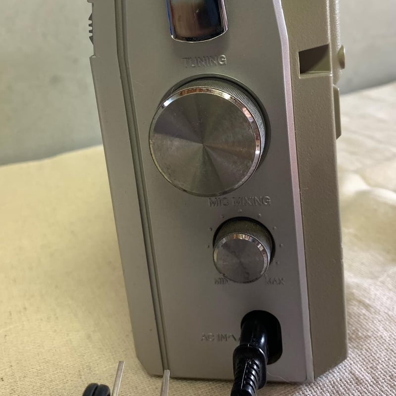 National ラジオ・カセットレコーダー Vektor shop®︎ | . HITACHI TRK-W105 1980年代に日立から発売