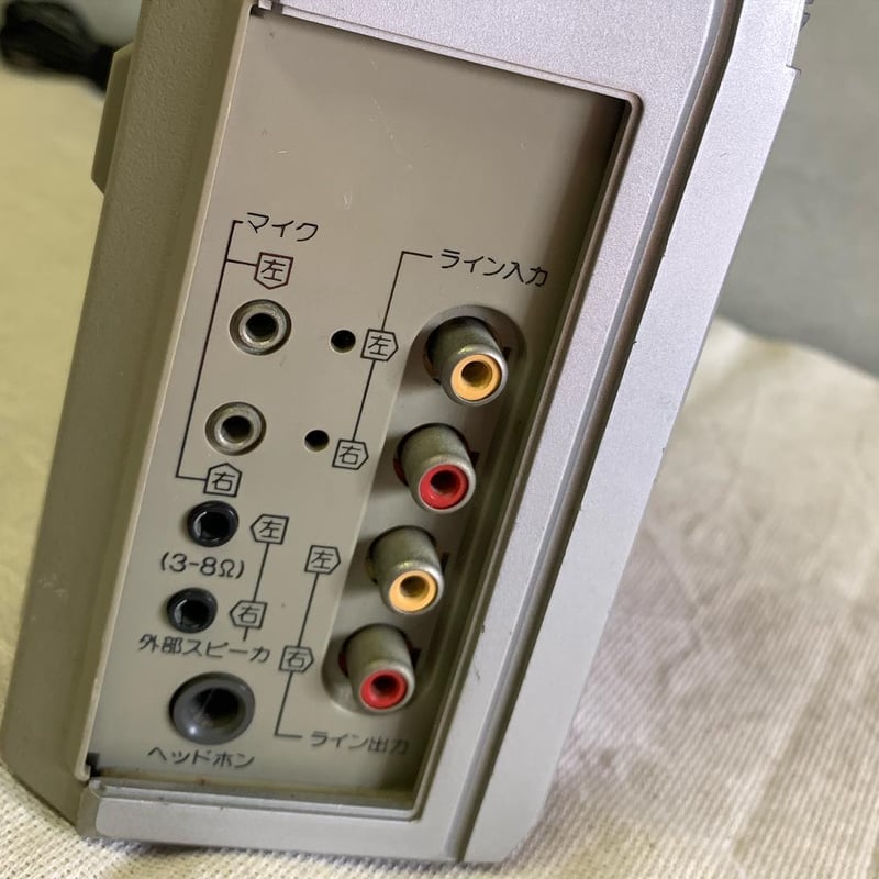 National ラジオ・カセットレコーダー Vektor shop®︎ | . HITACHI TRK-W105 1980年代に日立から発売