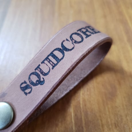 SQUIDCORE キーホルダー(キャメル)