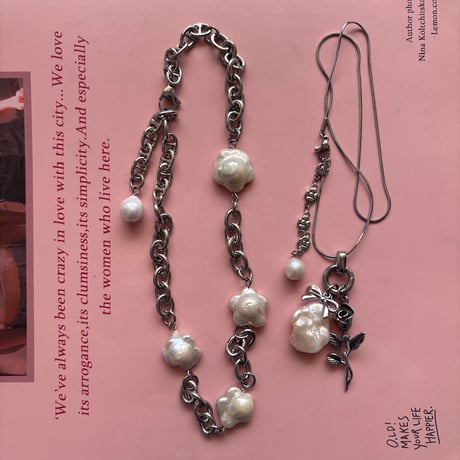 Rose pearl necklace🥀