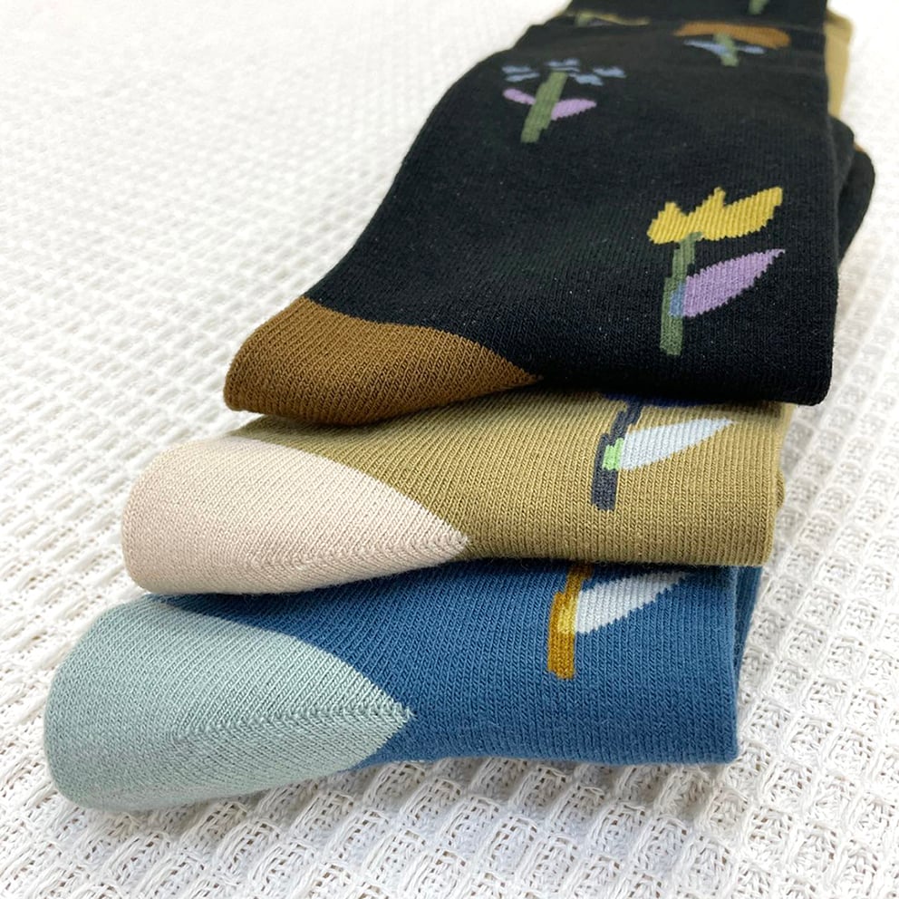 タイツのように履ける靴下】カッティングフラワー ハイソックス