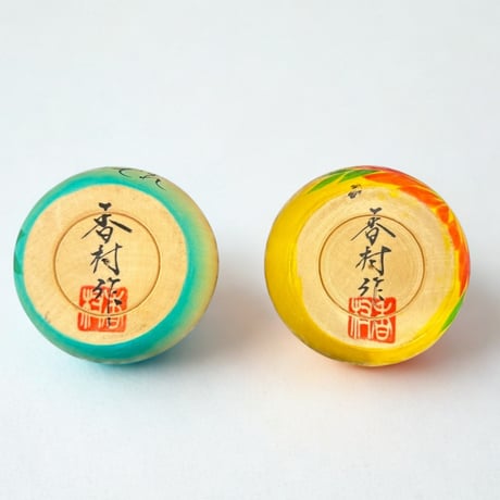 赤い糸こけし