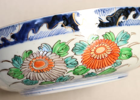 明治前期色絵菊と鶴亀図三ツ組鉢