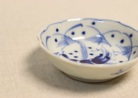 明治後期～大正染付川海老図深豆皿