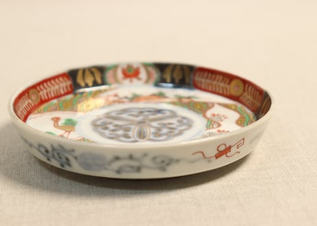 明治前期色絵松鶴に菊と桜図縁立小皿