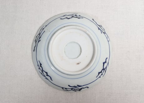 江戸幕末線描き牡丹唐草図小なます皿　ノミホツ