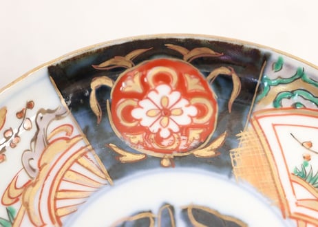 明治前期色絵菱花と梅図小皿