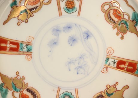 明治前期色絵四方に獅子図小皿②　薄め