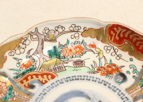 明治前期色絵菊と梅図小皿①濃いめ