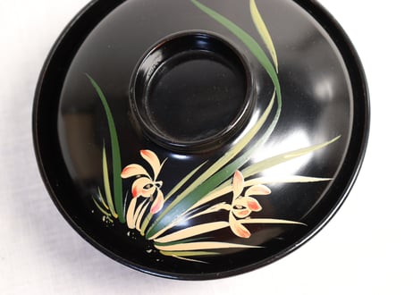 明治～大正総黒蒔絵菖蒲図吸物椀