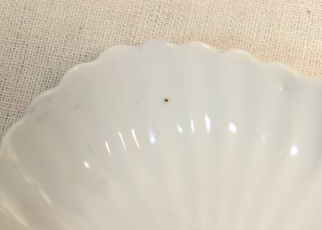 明治後期～大正金彩菊図菊花型楕円深皿①色擦れ